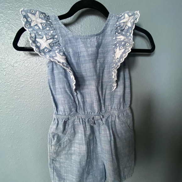 Sundresses and rompers  with Flutter Sleeves - Picture 10 of 14